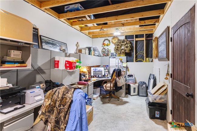 00 Dagg Rd, Home with 1 bedrooms, 2 bathrooms and null parking in Yoakum TX | Image 17