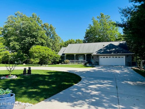 260 Rotherham Dr, Crossville, TN, 38558-2611 | Card Image