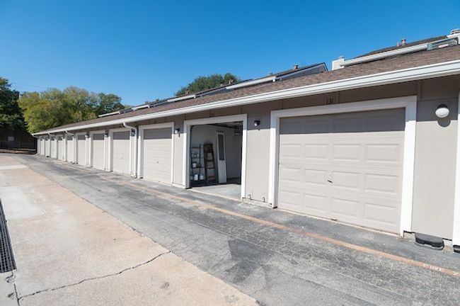 APT-128 - 1740 Timber Ridge Rd, Condo with 2 bedrooms, 2 bathrooms and 1 parking in Austin TX | Image 25
