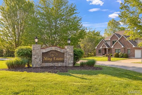 653 Ming Lake Dr, Washington, MO, 63090-5769 | Card Image