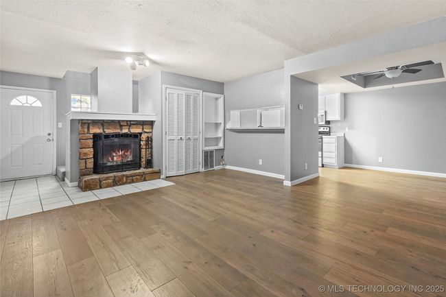 40C - 6378 S 80 Th East Ave, Condo with 2 bedrooms, 3 bathrooms and null parking in Tulsa OK | Image 8