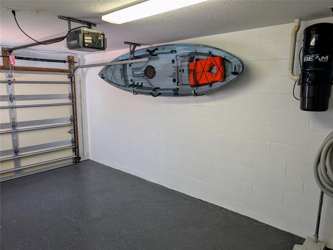 APT-14 - 3000 Ocean Shore Blvd, Condo with 2 bedrooms, 2 bathrooms and null parking in ORMOND BEACH FL | Image 18