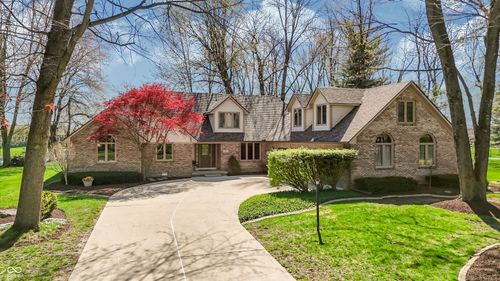 5571 N Red Oak Dr, Greenfield, IN, 46140-7968 | Card Image