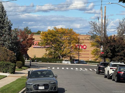 26 211th St, Bayside, NY, 11360-2521 | Card Image