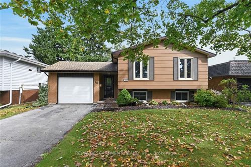 15 Miller Cres, Simcoe, ON, N3Y4P9 | Card Image