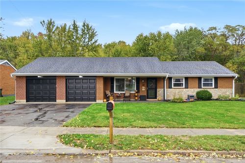 1231 Joyce Dr, Xenia, OH, 45385-1607 | Card Image
