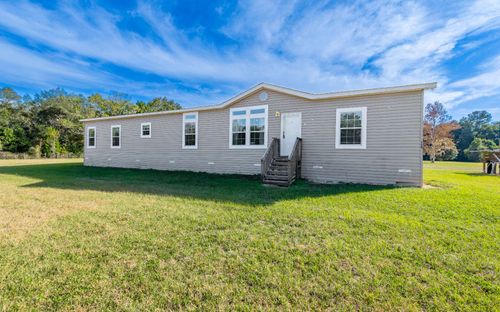 129 Perry Rd, Hawthorne, FL, 32640-4152 | Card Image