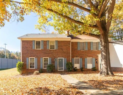 c-3317 Regents Park Lane, Greensboro, NC, 27455 | Card Image