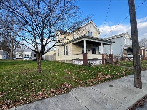 219 N Crawford Ave, New Castle, PA, 16101-3572 | Card Image
