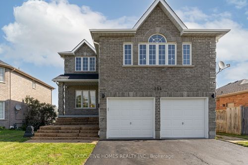 254 Livingstone St E, Barrie, ON, L4M6N6 | Card Image