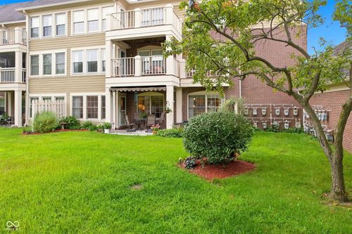 122-7601 Newport Bay Dr, Indianapolis, IN, 46240-3382 | Card Image