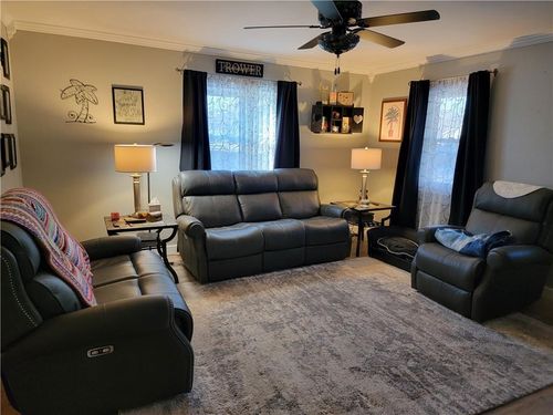 202 N Washington St, Lovington, IL, 61937-9472 | Card Image