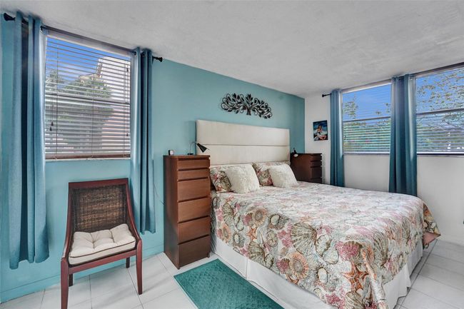 APT-107 - 2831 Somerset Dr, Condo with 1 bedrooms, 1 bathrooms and null parking in Lauderdale Lakes FL | Image 17