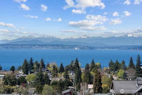 402-5025 California Ave Sw, Seattle, WA, 98136-1260 | Card Image