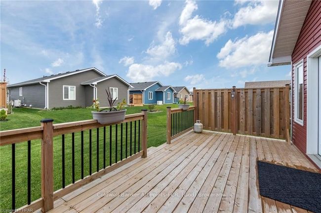 43 Huron Heights Dr, House other with 2 bedrooms, 2 bathrooms and 2 parking in Goderich ON | Image 38