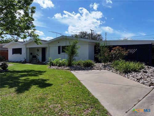 2221 Mcpherson Dr, Port Lavaca, TX, 77979-4516 | Card Image
