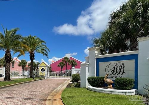 6050 Valhalla Ave, Pensacola, FL, 32507-4688 | Card Image