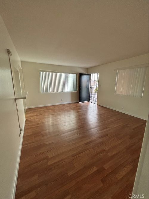 a-7014 Mountain View Ave, Huntington Park, CA, 90255-5185 | Card Image