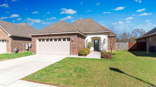 38363 Brown Rd, Prairieville, LA, 70769-3983 | Card Image