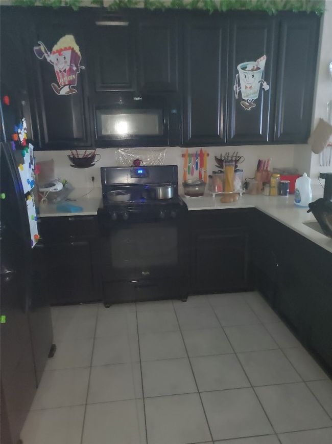 11821 Pecangate Way, House other with 5 bedrooms, 3 bathrooms and 4 parking in Manor TX | Image 7