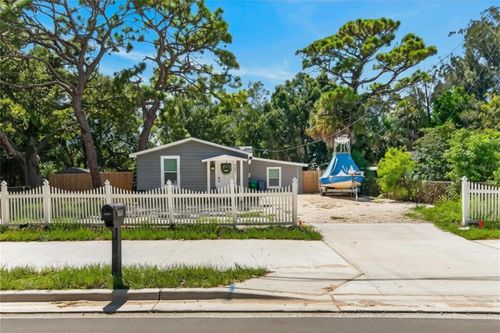 4804 71st St N, ST PETERSBURG, FL, 33709-2714 | Card Image