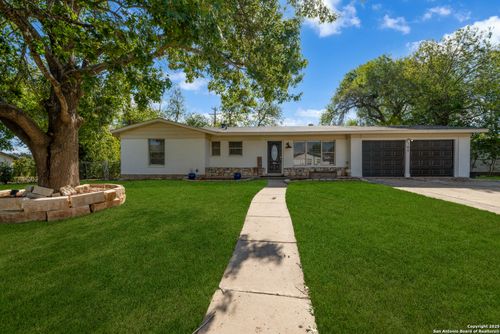 189 National Blvd, Universal City, TX, 78148-4444 | Card Image