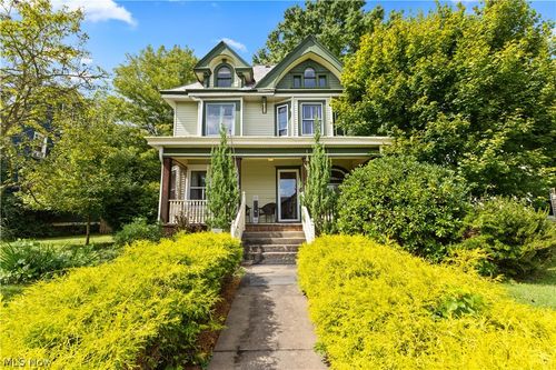 517 N 10th St, Cambridge, OH, 43725-1508 | Card Image