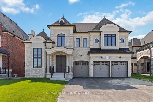 92 Sunny Acre Crescent, King, ON, L7B0S6 | Card Image