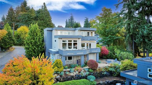 11121 Ne 91st Ln, Kirkland, WA, 98033-5721 | Card Image