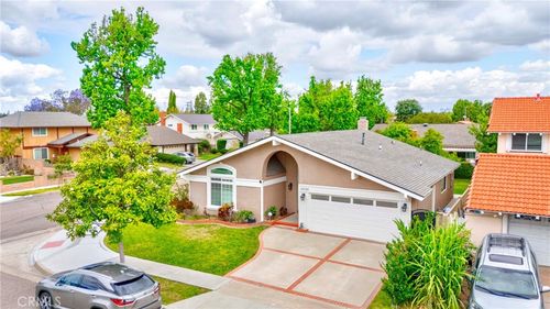 13735 Hedda Cir, Cerritos, CA, 90703-6343 | Card Image