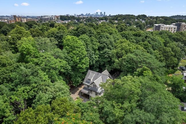 1 - 136 Academy Hill Rd, Condo with 2 bedrooms, 1 bathrooms and 1 parking in Boston MA | Image 19