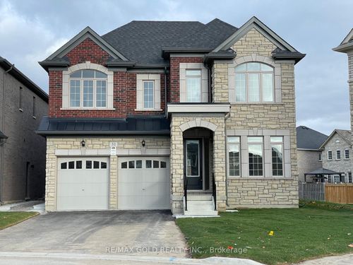 31 Dolomite Drive, Brampton, ON, L6P4R6 | Card Image