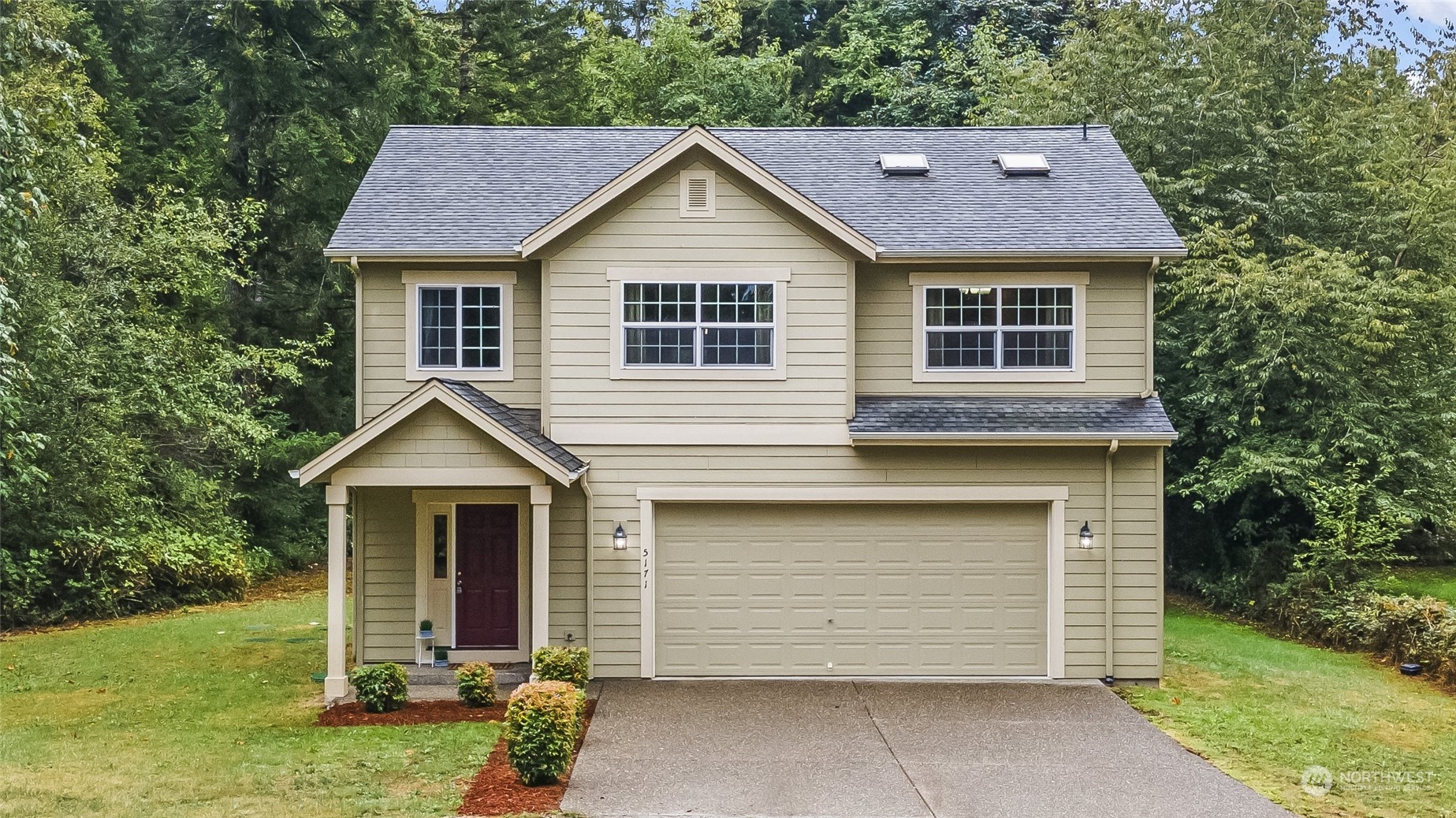 Beverly St, Olalla, WA 98359