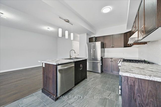 103 Springvalley Cres, House attached with 4 bedrooms, 3 bathrooms and 2 parking in Hamilton ON | Image 13