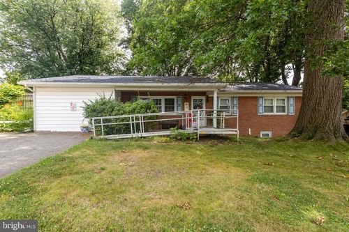 122 Orchard Dr, BOONSBORO, MD, 21713-1121 | Card Image