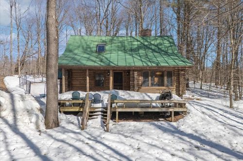 215 Densmore Hill Rd, Hartland, VT, 05048-8105 | Card Image