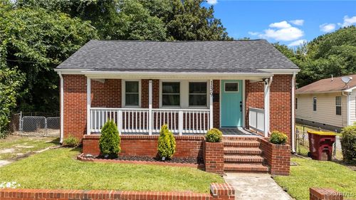 139 Virginia Ave, Petersburg, VA, 23803-5844 | Card Image