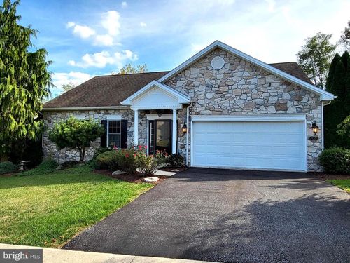 2080 Brigade Rd, ENOLA, PA, 17025-1472 | Card Image