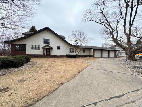 602 Buena Vista St, Alta, IA, 51002-1610 | Card Image