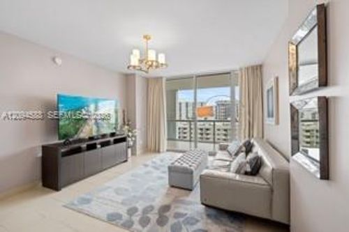606-6799 Collins Ave, Miami Beach, FL, 33141 | Card Image