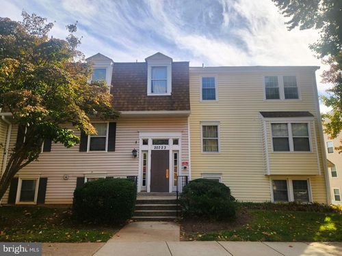 20323-20323 Beaconfield Ter, GERMANTOWN, MD, 20874-3909 | Card Image