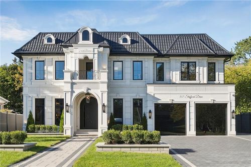 517 Stafford Dr, Oakville, ON, L6L4M4 | Card Image