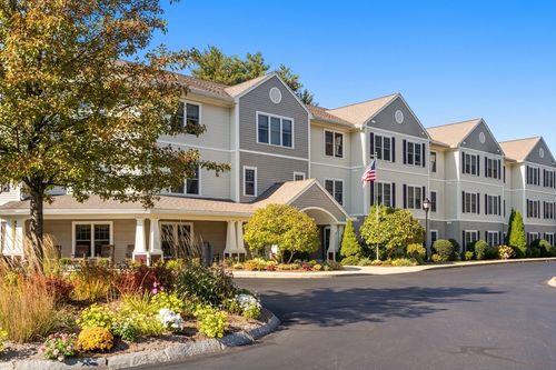 105-7 Crescent Way, Sturbridge, MA, 01518-1298 | Card Image