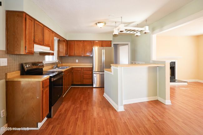 67 Sanders Dr, House other with 3 bedrooms, 2 bathrooms and 2 parking in Hubert NC | Image 14