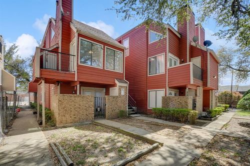 204-9821 Walnut Street, Dallas, TX, 75243 | Card Image