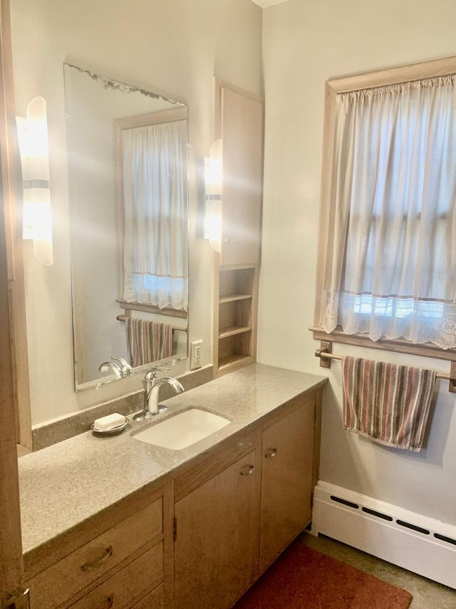 602 2 Nd St W, House other with 3 bedrooms, 3 bathrooms and null parking in Canby MN | Image 19