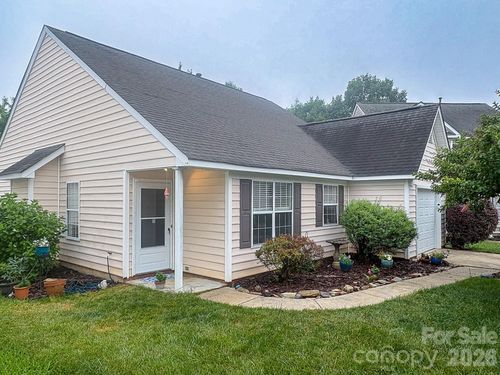 21-5702 Vine Ct, Indian Trail, NC, 28079-6523 | Card Image