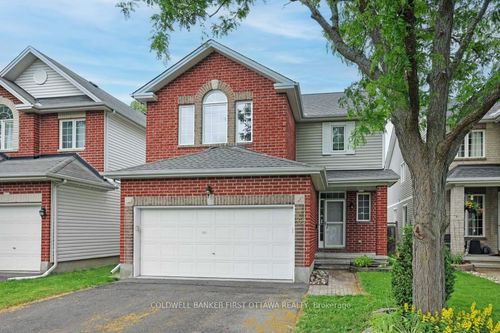69 Friendly Cres, Stittsville, ON, K2S2B6 | Card Image