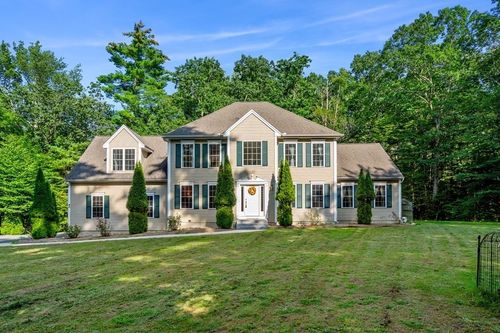 40 S Main St, Mont Vernon, NH, 03057-1620 | Card Image