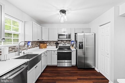 5939 Applegarth Pl, CAPITOL HEIGHTS, MD, 20743-4234 | Card Image